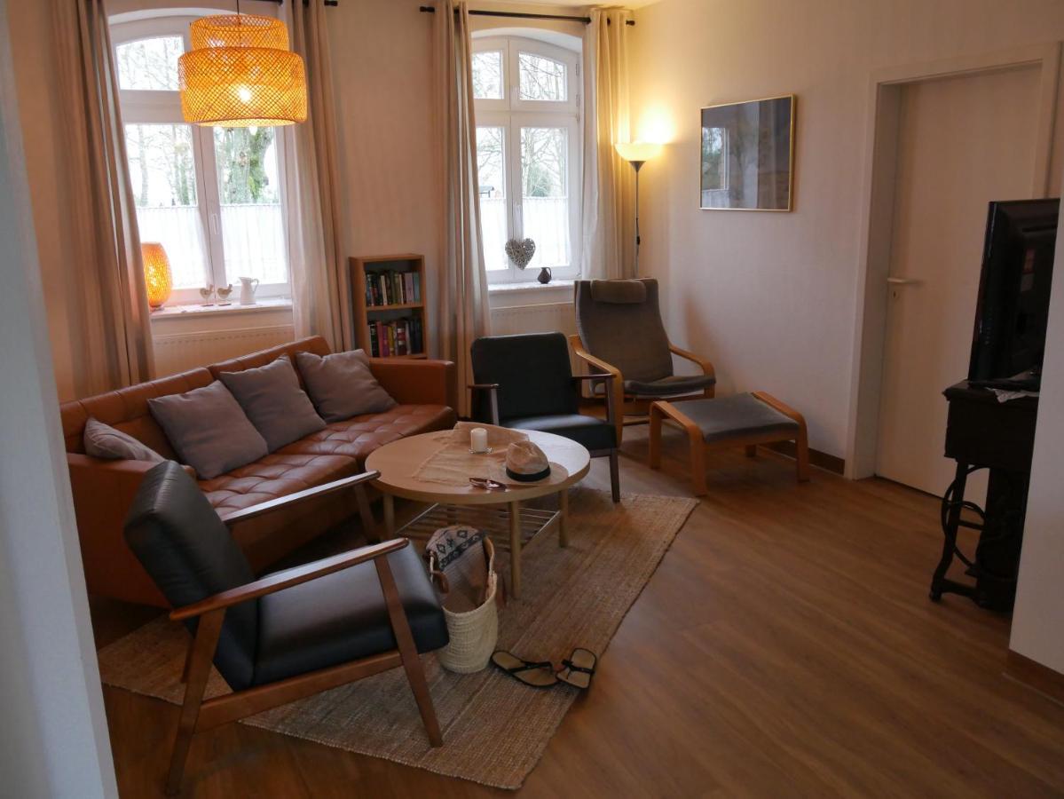 Lindenhof Wohnung 2, Erdgeschoss Vipperow Kültér fotó