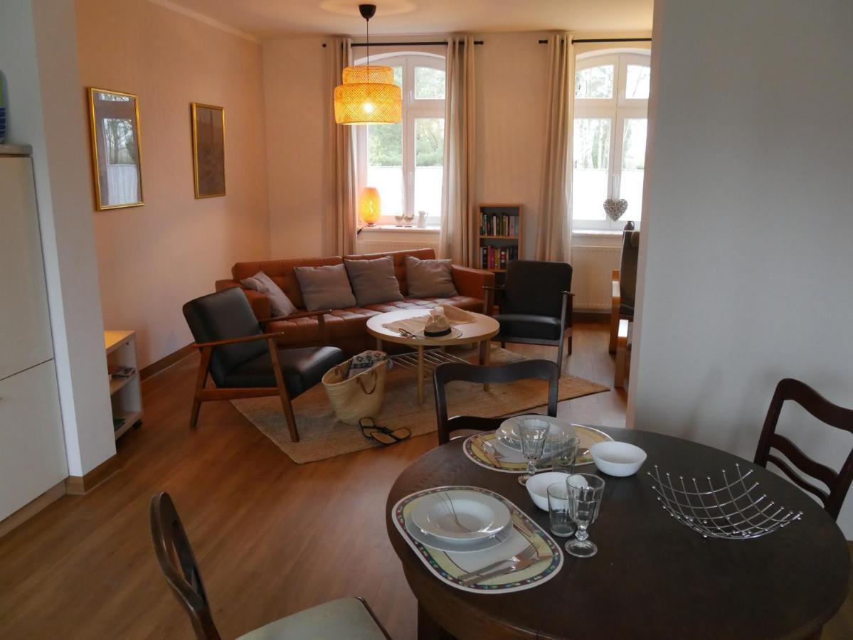 Lindenhof Wohnung 2, Erdgeschoss Vipperow Kültér fotó